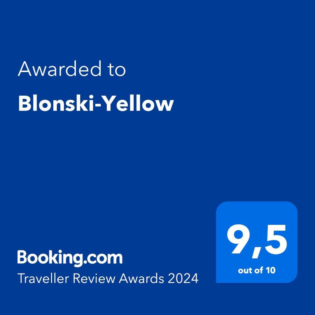 Blonski-Yellow مالقة المظهر الخارجي الصورة